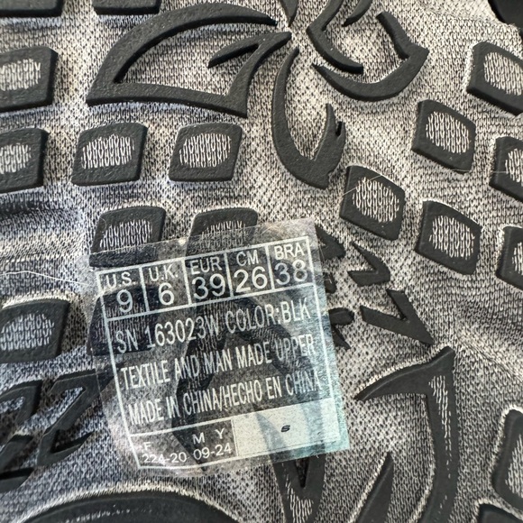 Skechers Memory Foam Stretch Wide Fit Black Suede Strappy Sandals Size 9 Women - Picture 10 of 10